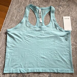 Lululemon womens tank top
Size 14
Color icy blue
NWT